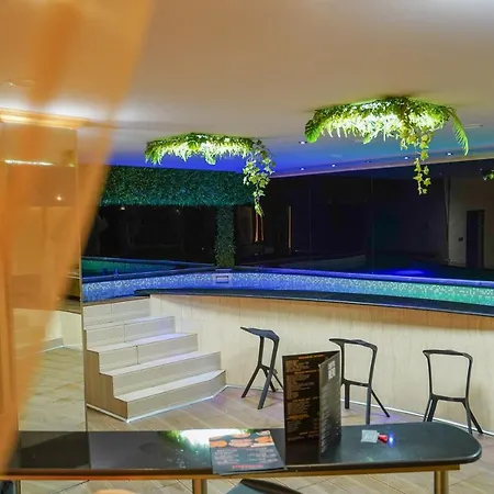 Club Hotell
