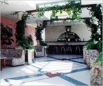 Club Hotell 3*